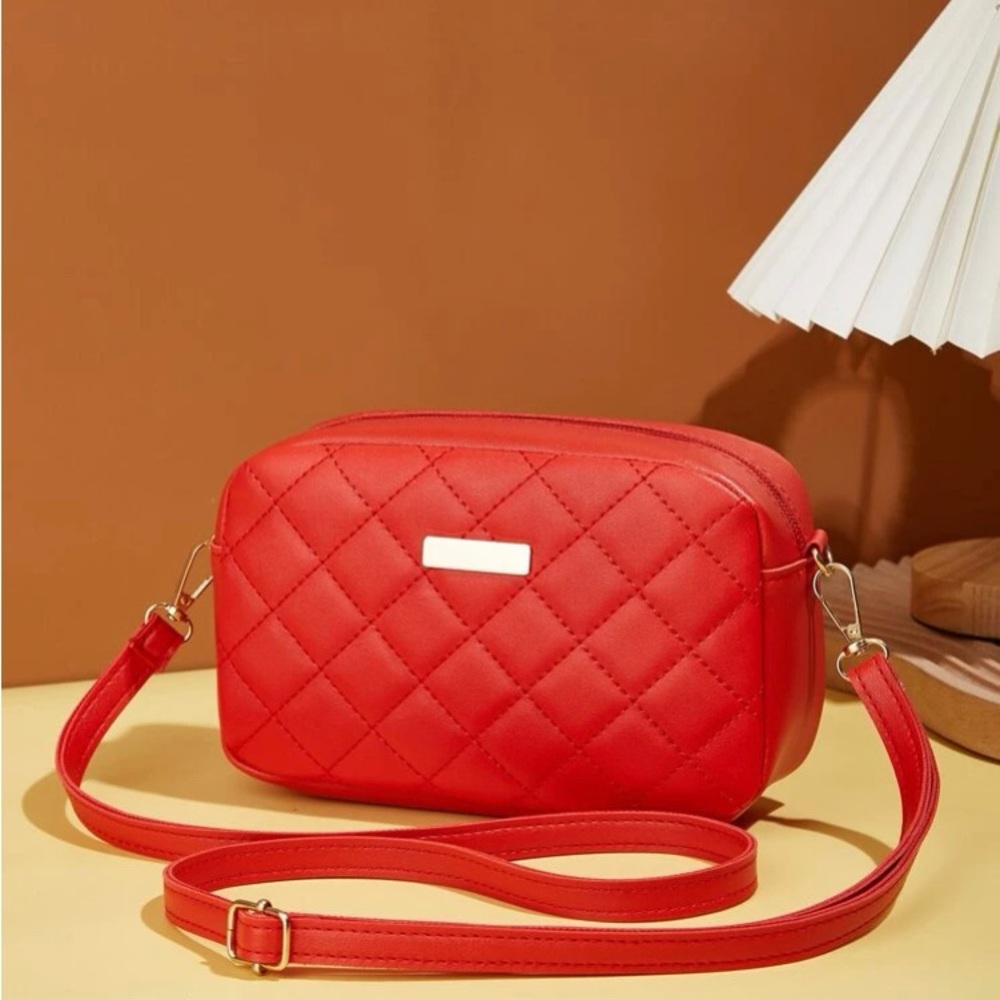 Purse - Picture 2 of 7